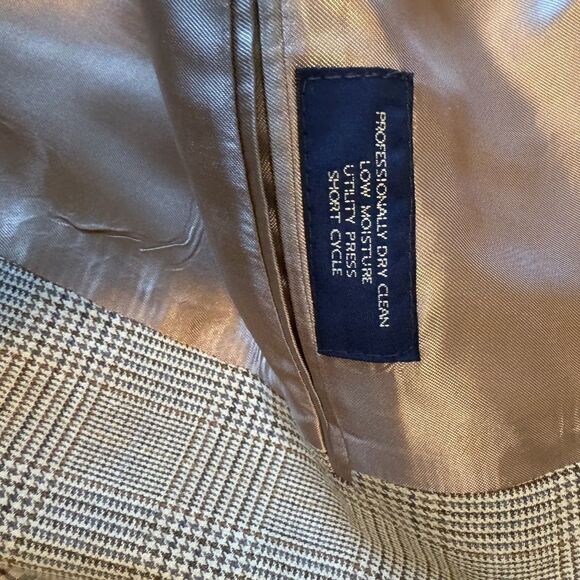 Jos E Bank Brown Sport Coat with Satin Lining Size 48 Regular - Picture 2 of 8